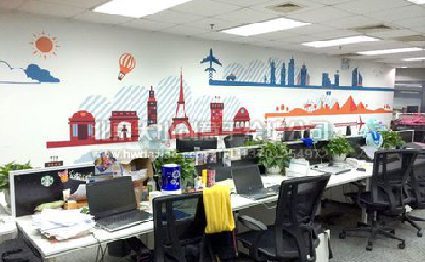 卢氏教你设计办公室墙绘的方法。