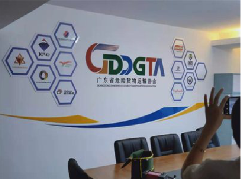 卢氏公司走廊文化墙如何设计布置？